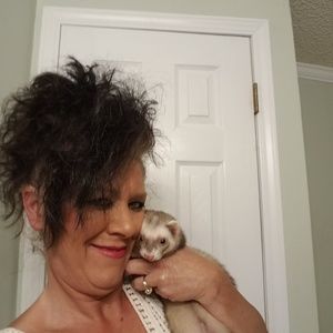 Meet your Posher, Christa